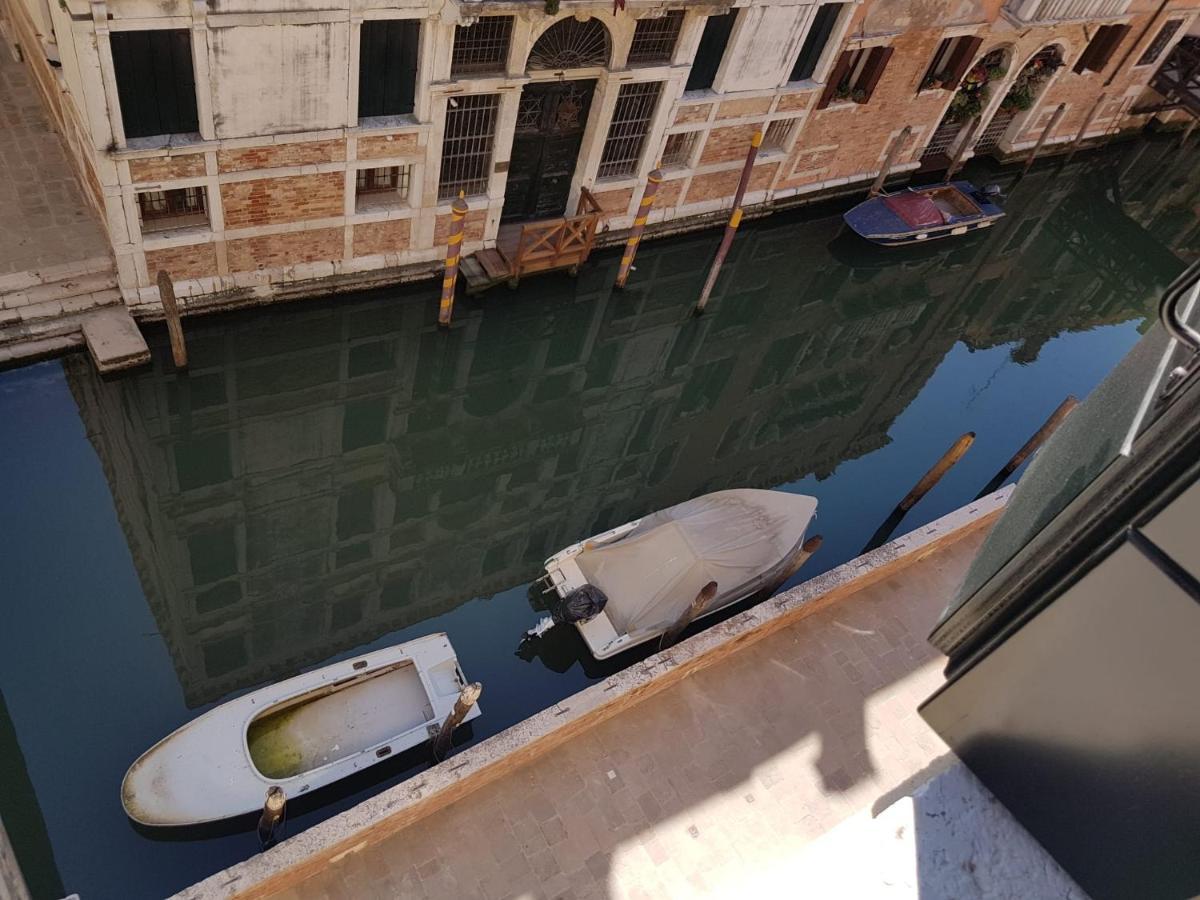 Ca' Cappello Venice Apartment 2 With Canal View Exterior photo