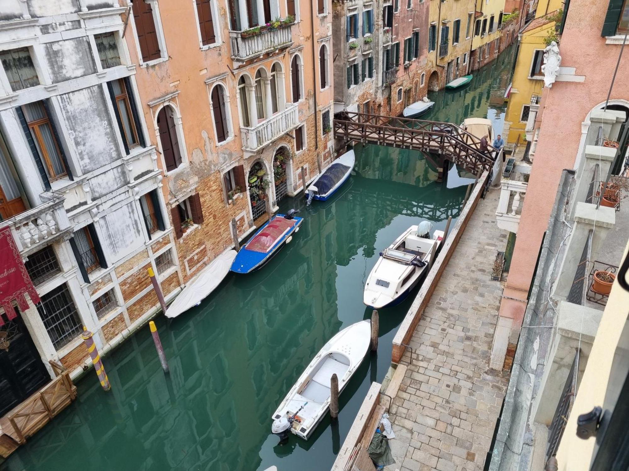 Ca' Cappello Venice Apartment 2 With Canal View Exterior photo