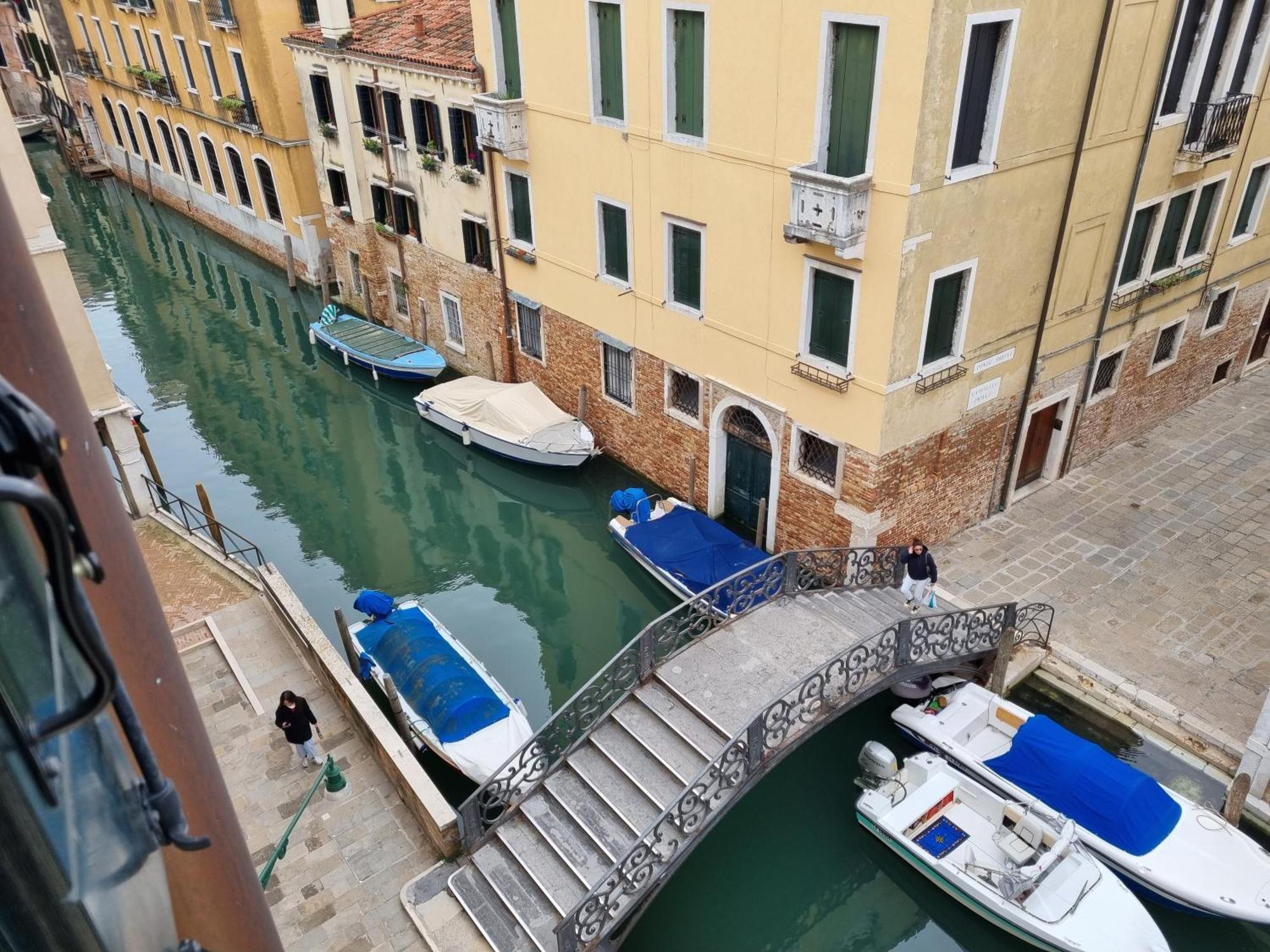 Ca' Cappello Venice Apartment 2 With Canal View Exterior photo